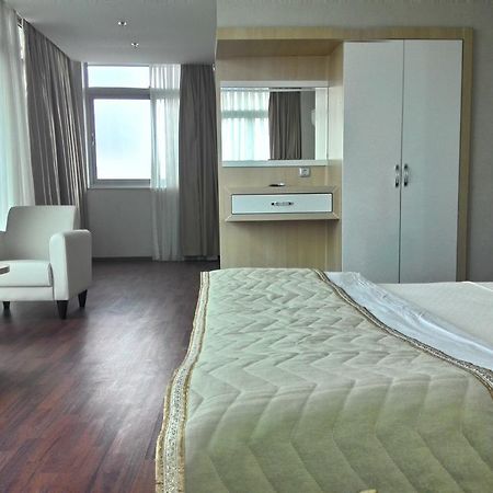 Guney Adana Otel Exterior photo