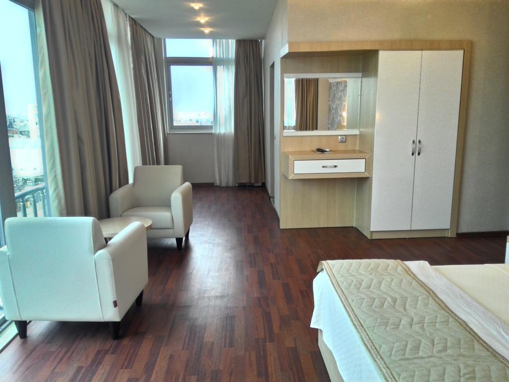 Guney Adana Otel Exterior photo